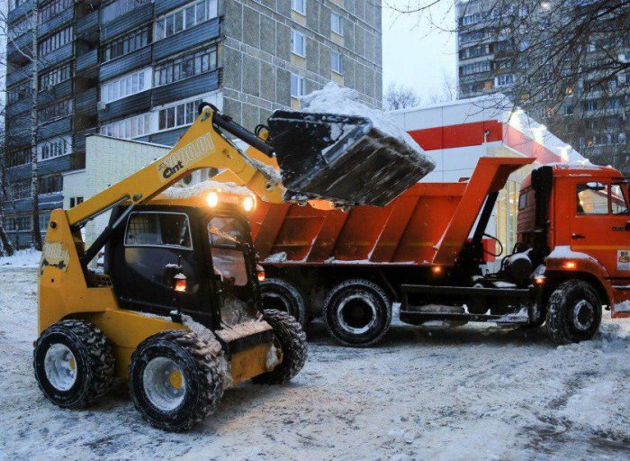 Уборка и вывоз снега