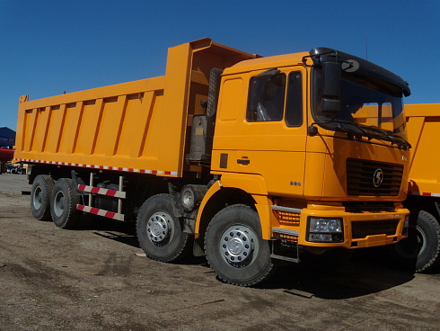 Самосвал (30 тонн/20 м3)