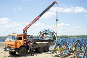 Грузовик бортовой с КМУ (3 тонны)