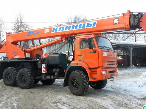 Автокран (25 тонн)